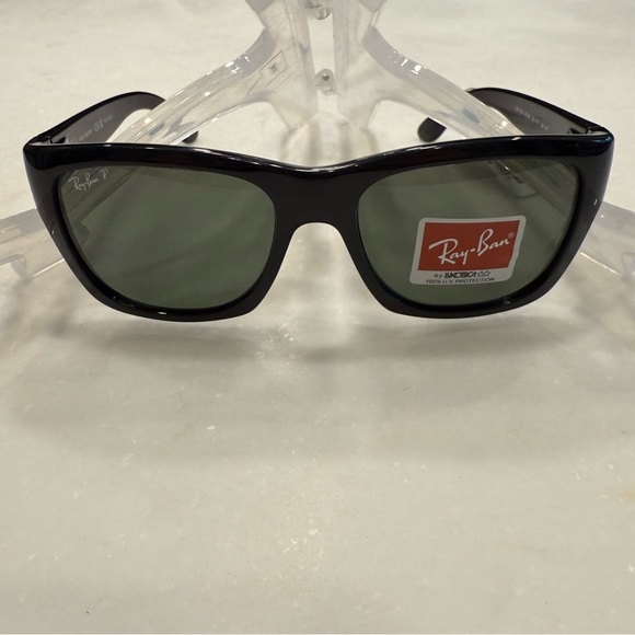 Ray Ban Unisex Sunglasses Polarized RB 4194 601 Black Rim / Green Lenses NWT - Picture 3 of 14